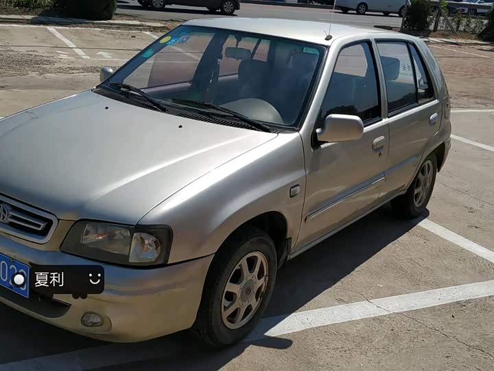 夏利2010款 a  1.0l 两厢北京特供版