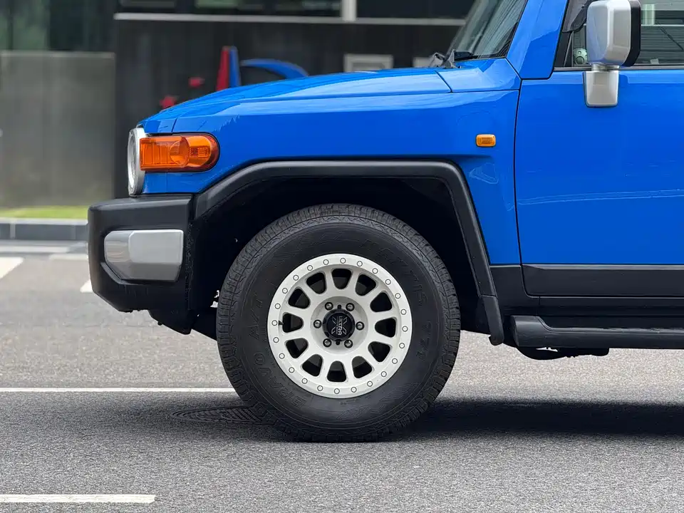 Toyota FJ Cool Luze