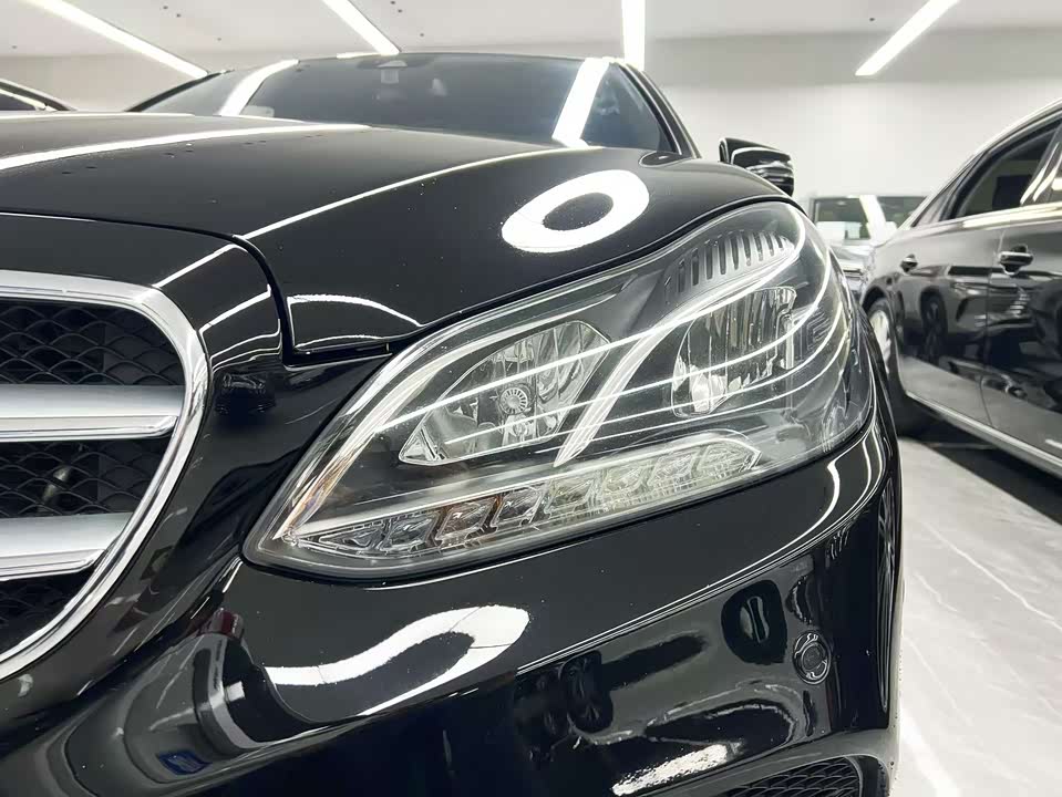 Mercedes-Benz E-class Mercedes-Benz E-class