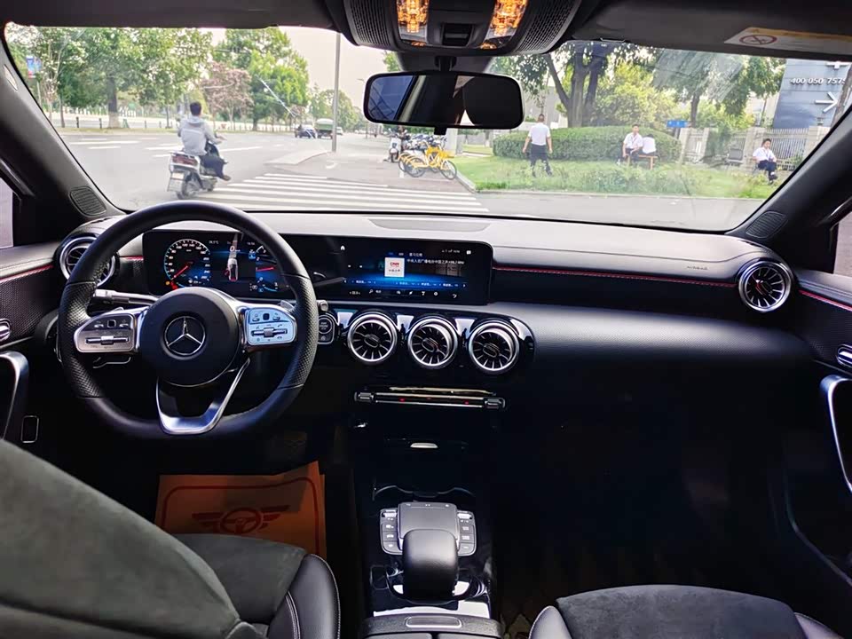 Mercedes-Benz Class A Mercedes-Benz Class A