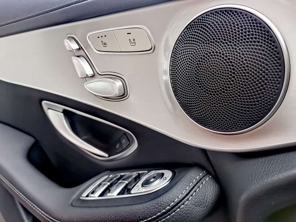 Mercedes-Benz GLC Mercedes-Benz GLC