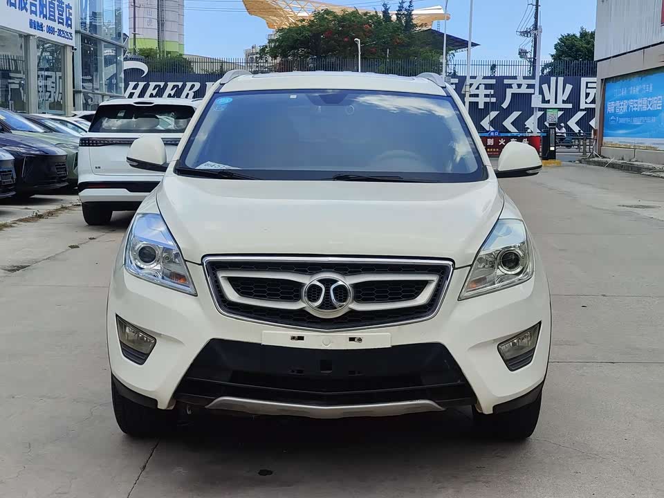 BAIC Shenbao X65