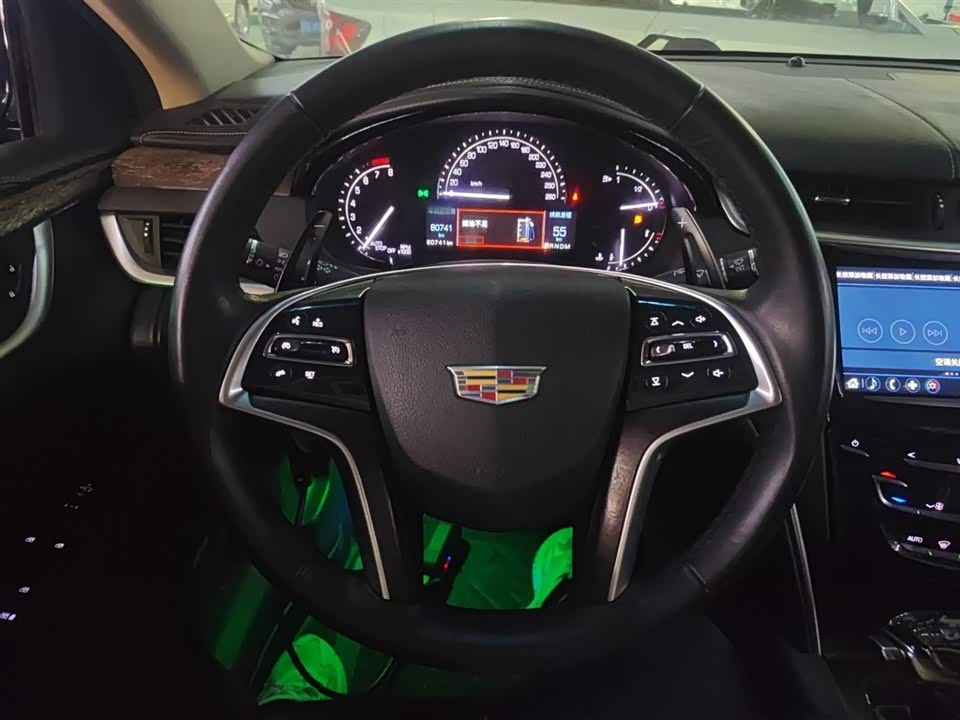 Cadillac XTS Cadillac XTS