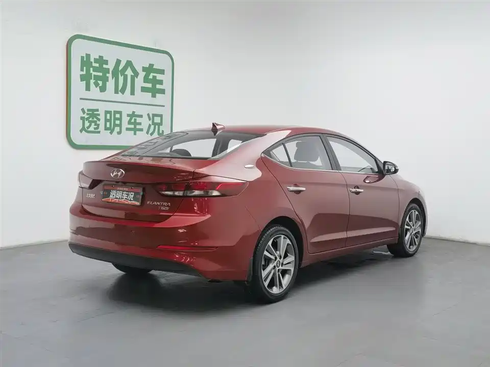Hyundai Lead
