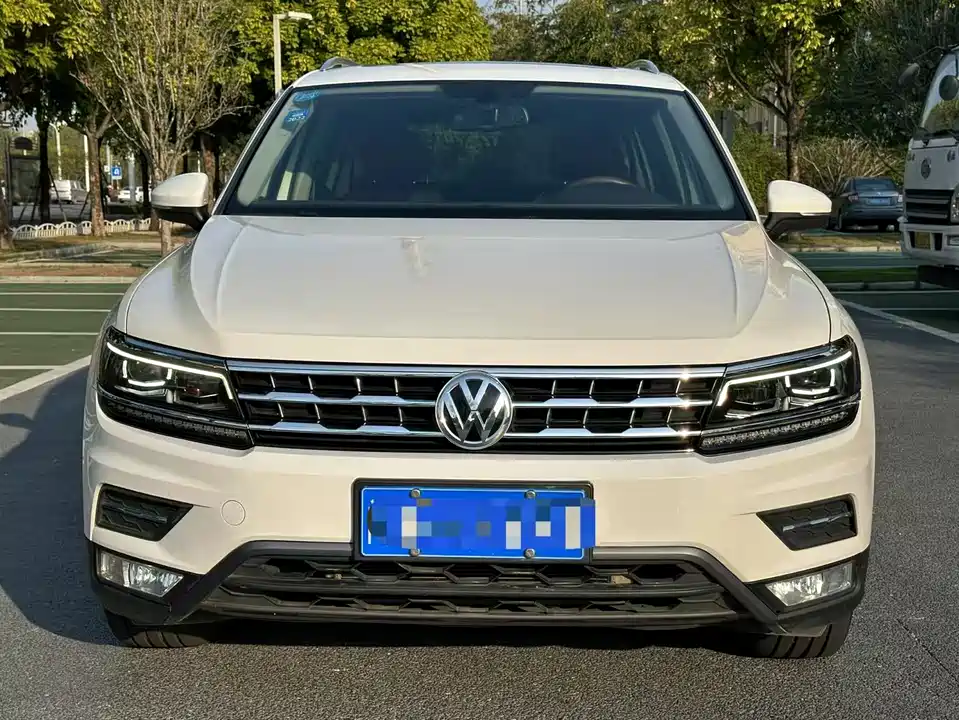 Volkswagen Tiguan L