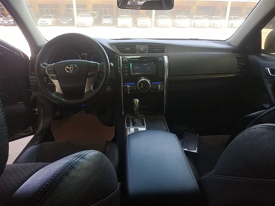 Toyota Reiz Toyota Reiz