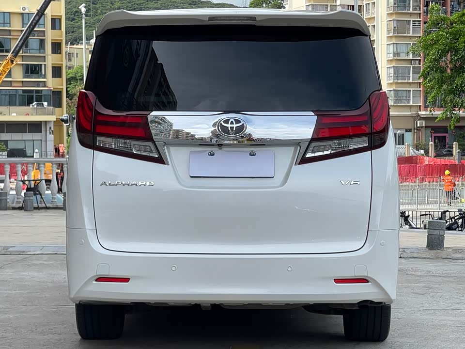 Toyota Elfa Toyota Elfa