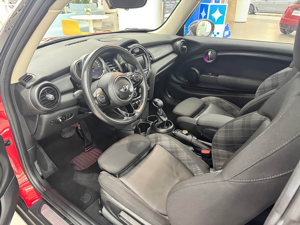 MINI MINI