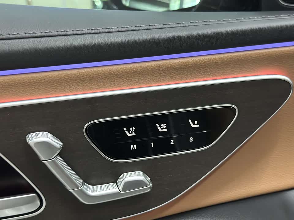 Mercedes-Benz E-class Mercedes-Benz E-class