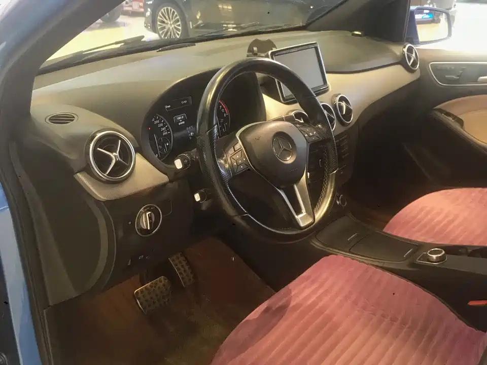 Mercedes-Benz Class B