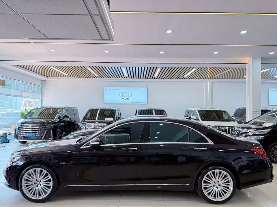 Mercedes-Benz S-class Mercedes-Benz S-class