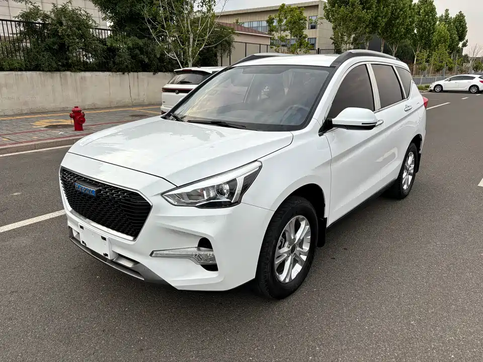Haval M6