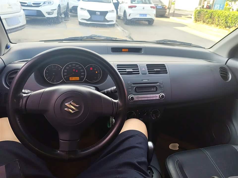 Suzuki Swift Suzuki Swift
