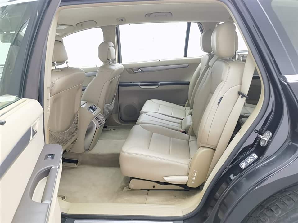 Mercedes-Benz R-class
