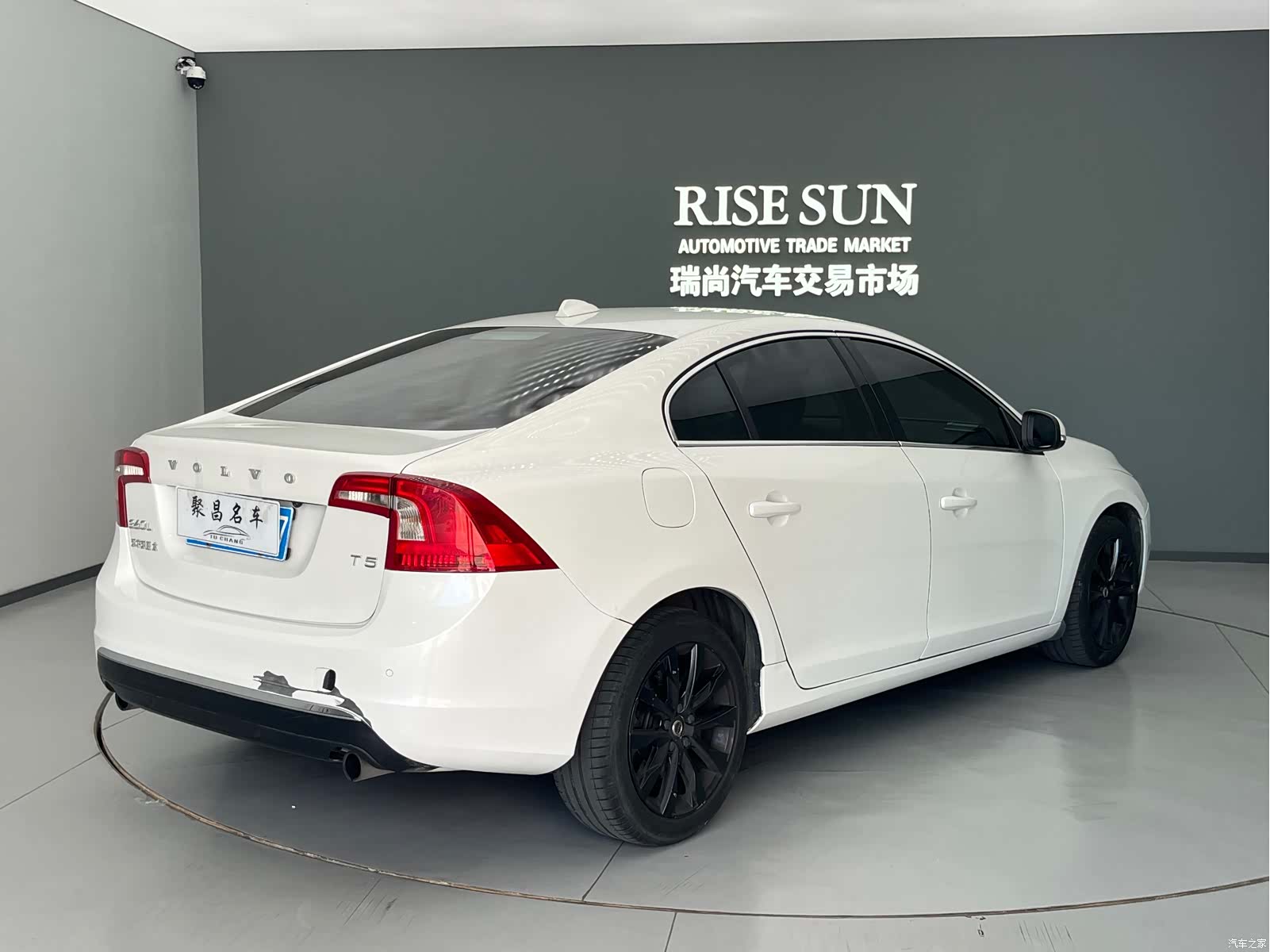 Volvo S60, 2019 16