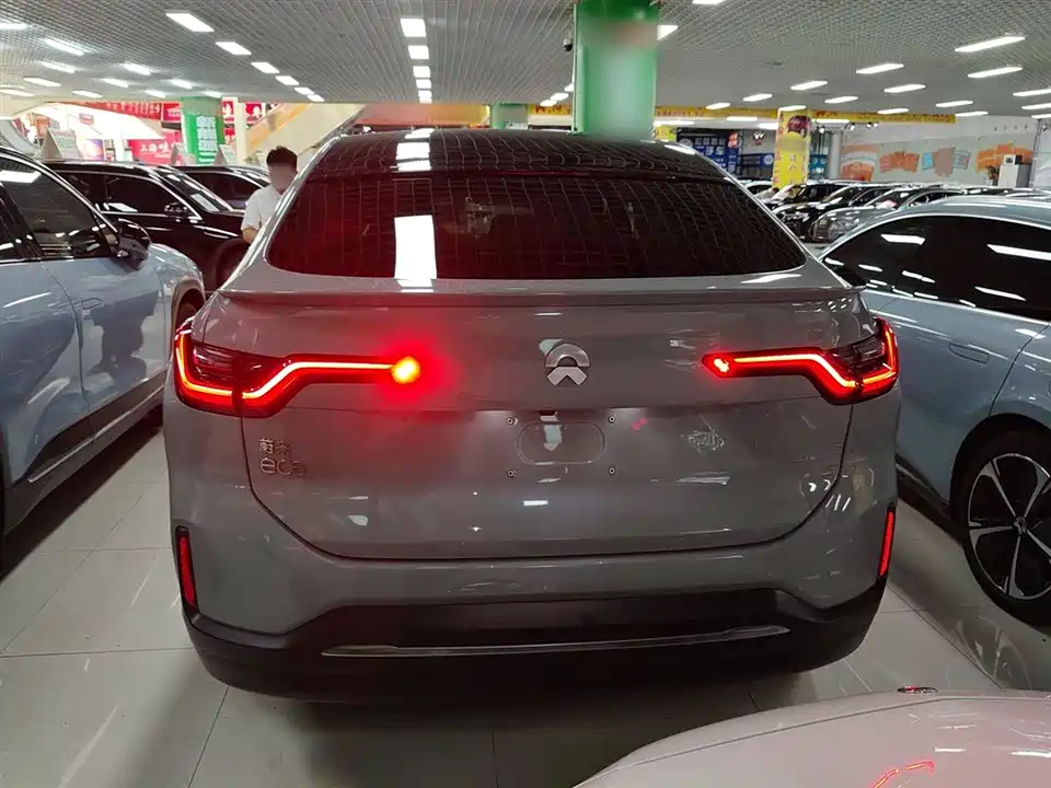 NIO EC6