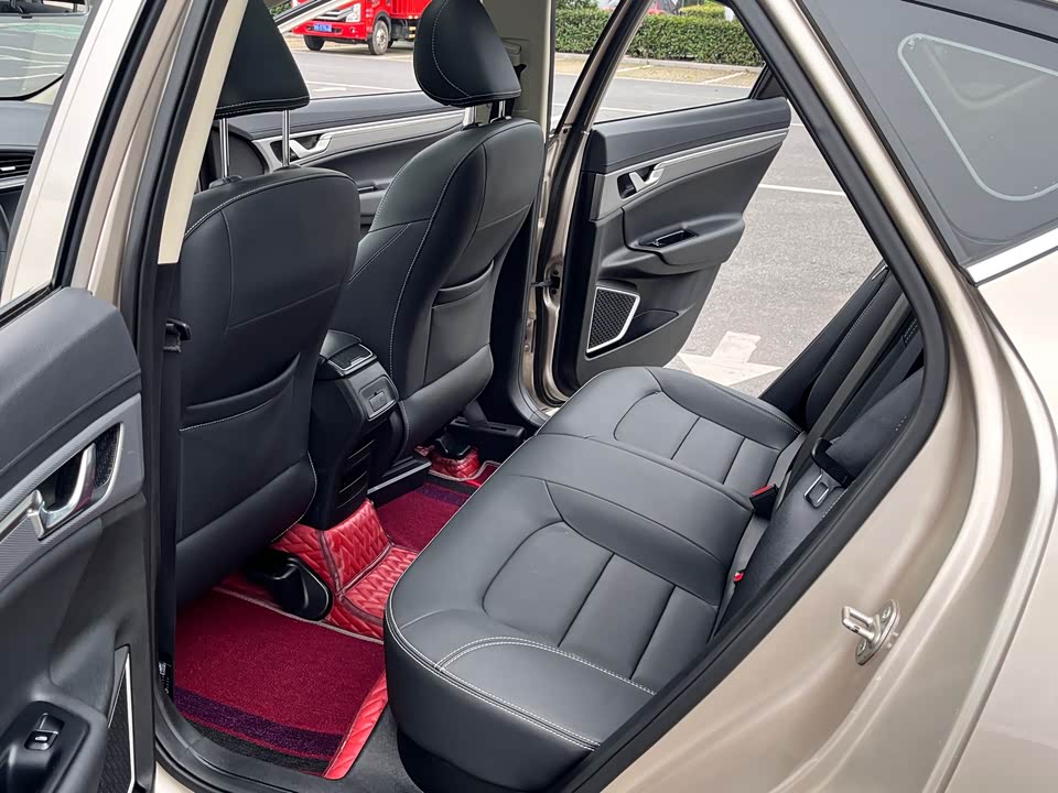 Geely Emgrand GS Geely Emgrand GS