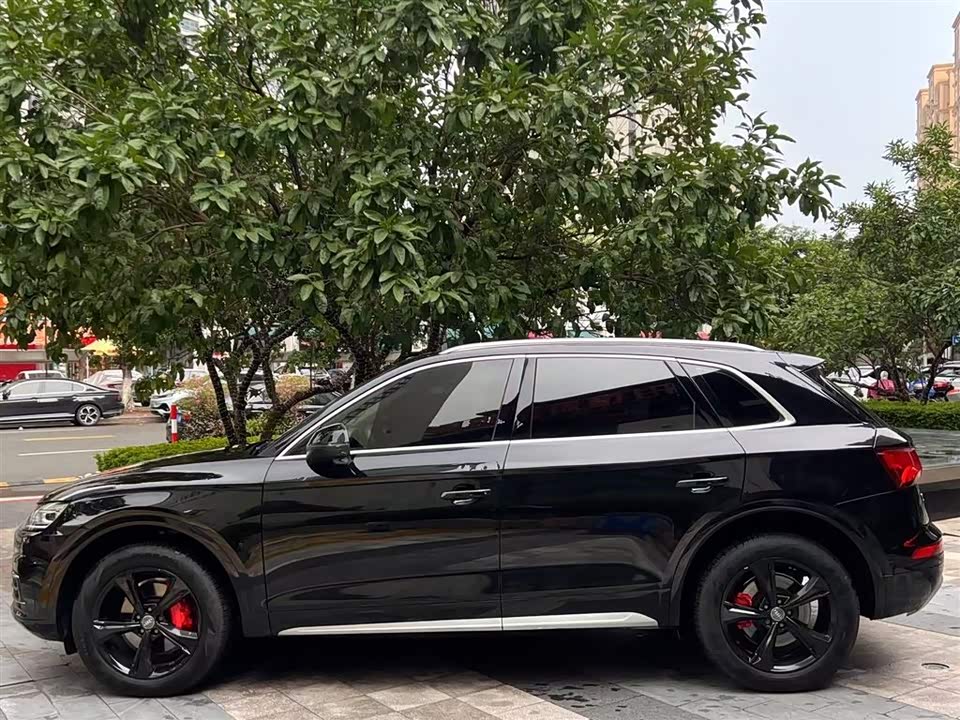 Audi Q5L Audi Q5L
