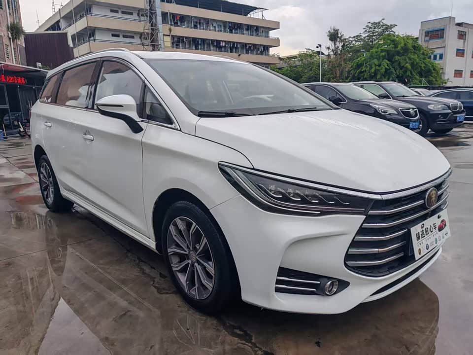BYD Song MAX BYD Song MAX