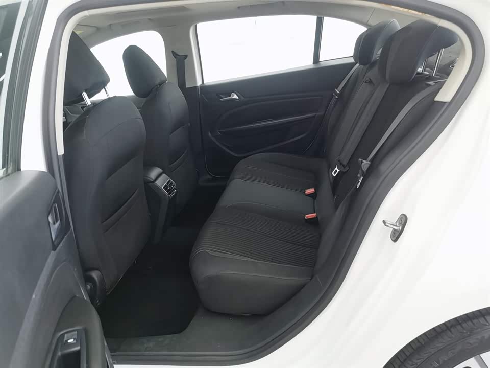 Peugeot 408 Peugeot 408