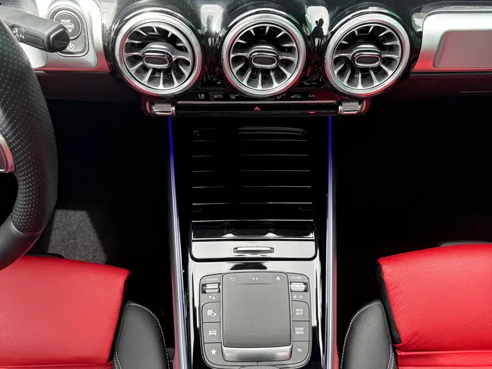 Mercedes-Benz GLB AMG