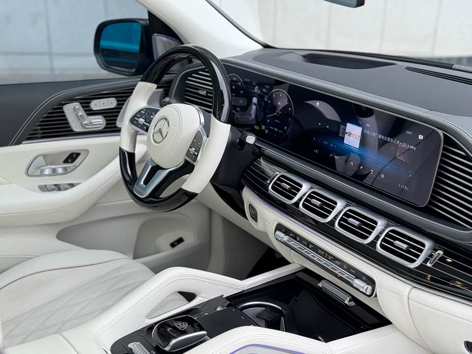 Mercedes-Benz GLS Mercedes-Benz GLS