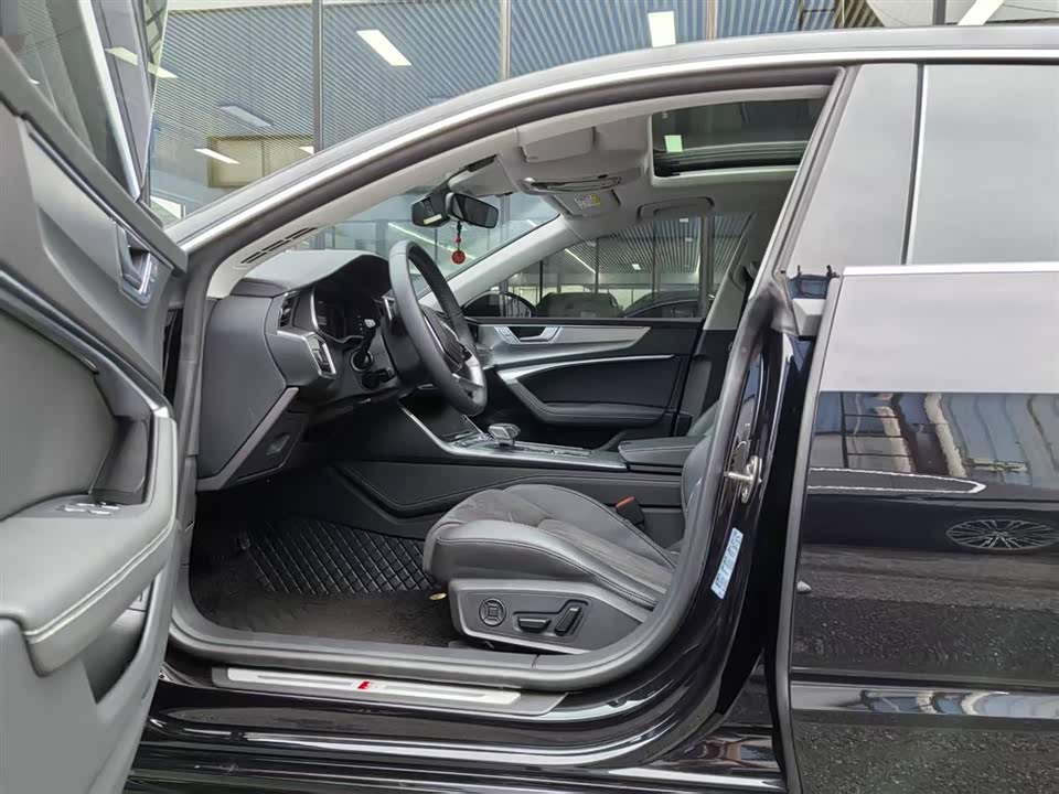 Audi A7L Audi A7L
