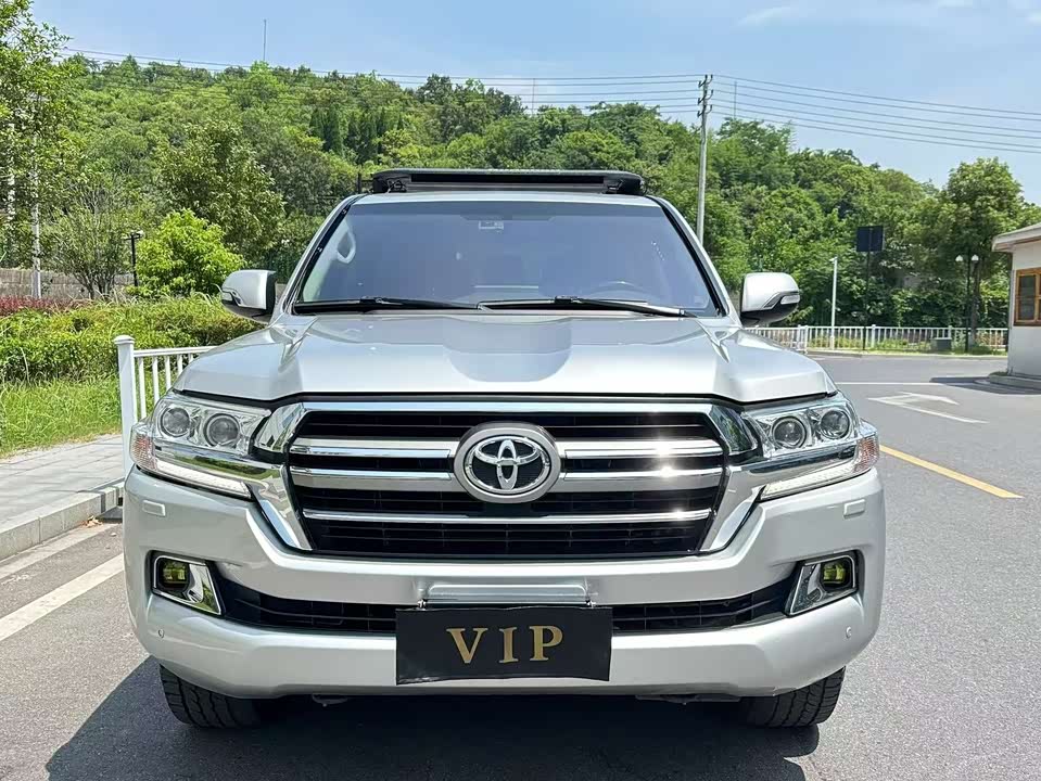 Toyota Land Cruiser Toyota Land Cruiser