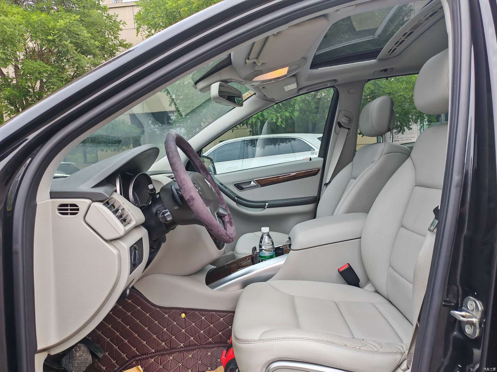Mercedes-Benz R-Class, 2012 11
