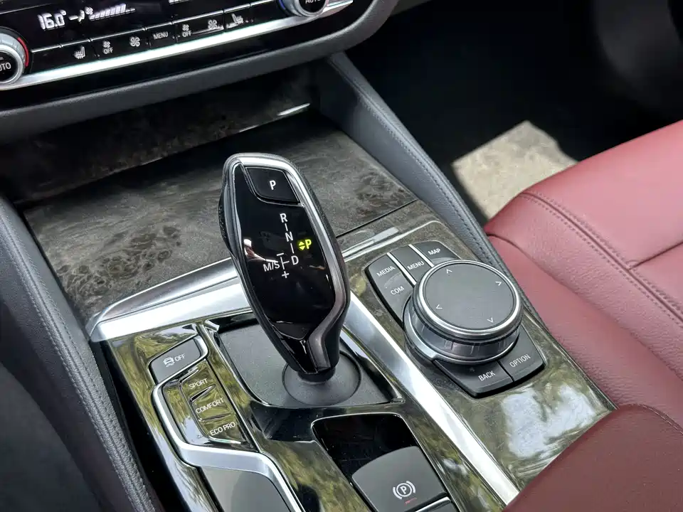 BMW 5 series BMW 5 series