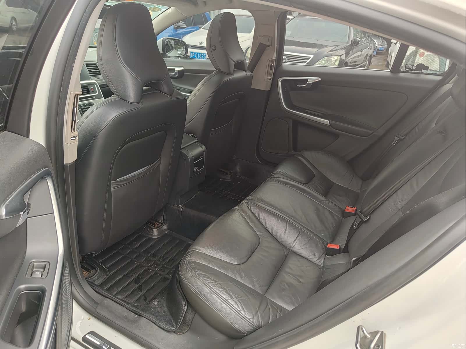 Volvo S60, 2014 8