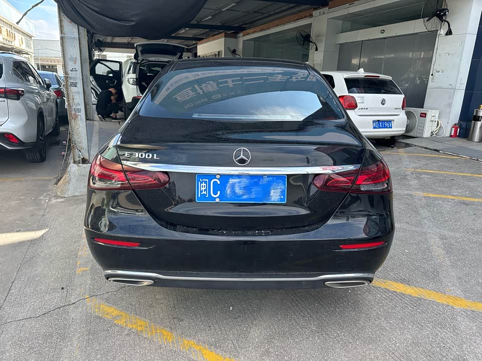 Mercedes-Benz E-class Mercedes-Benz E-class
