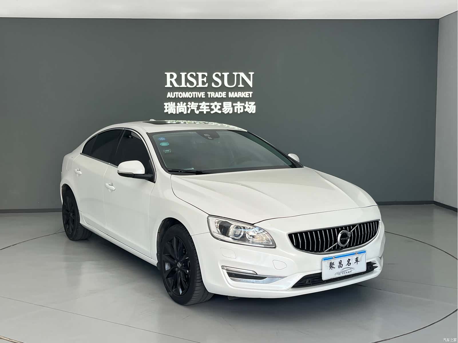 Volvo S60, 2019 3