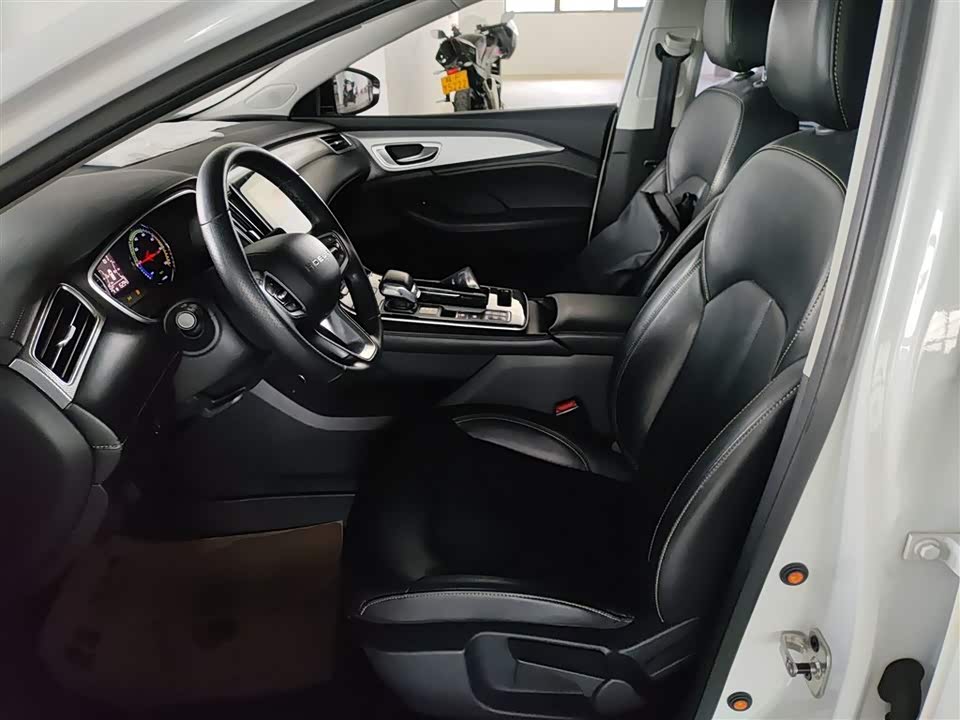 Roewe i6 MAX Roewe i6 MAX