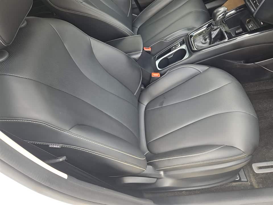 Roewe i5 Roewe i5