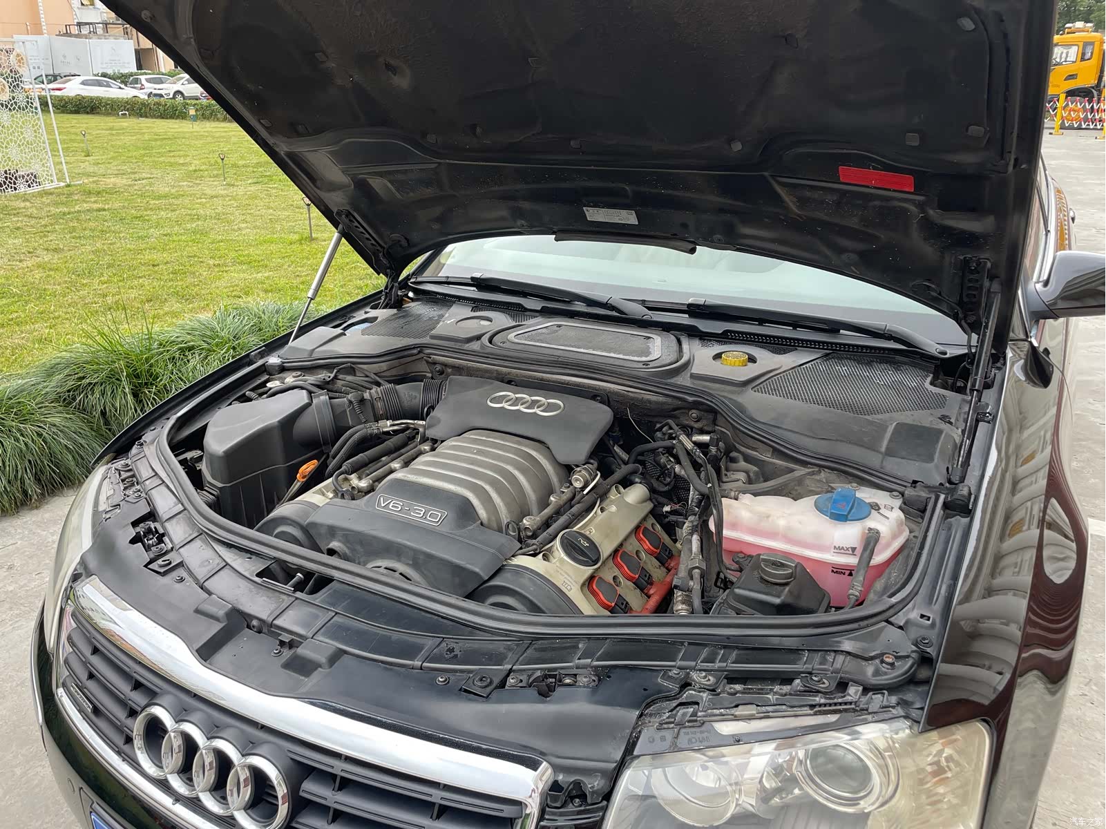 Audi A8, 2004 15