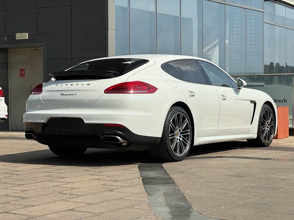 Porsche Panamera Porsche Panamera