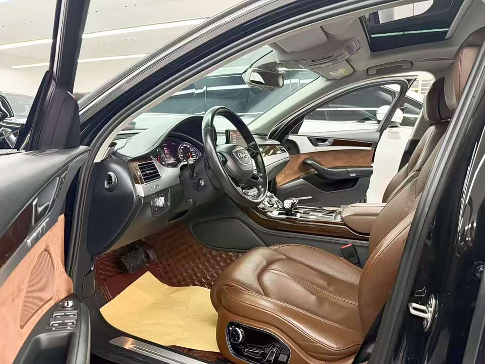 Audi A8 Audi A8