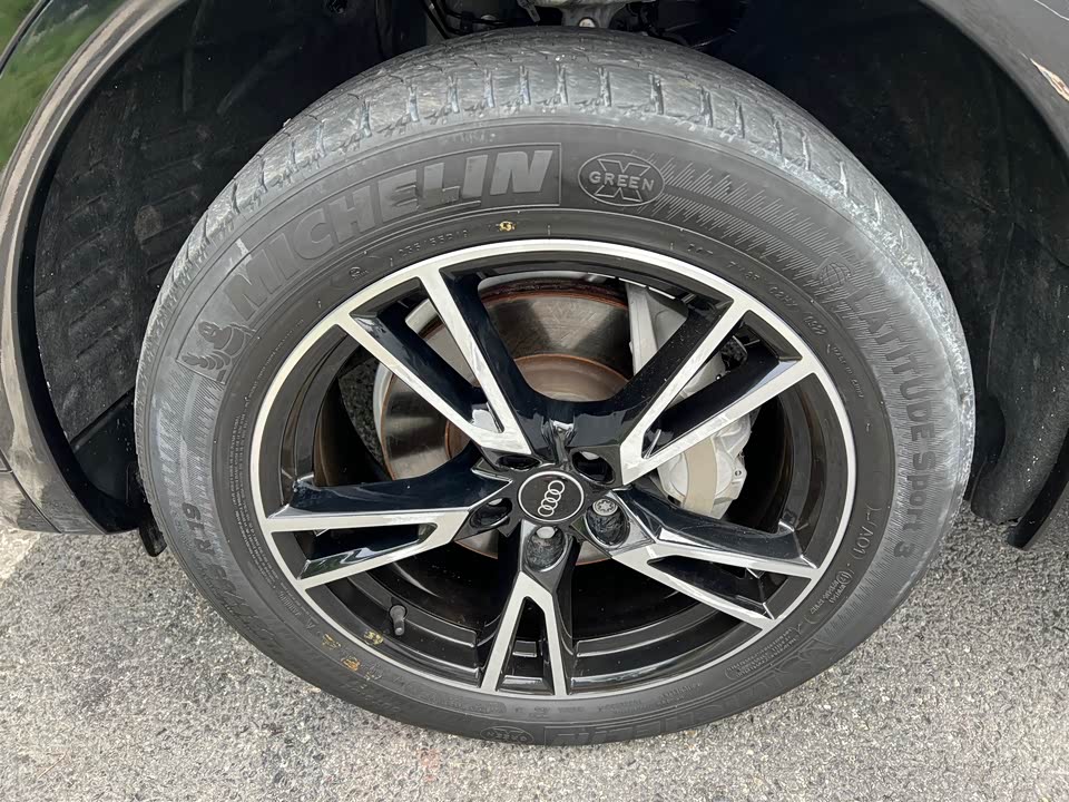 Audi Q5L Audi Q5L