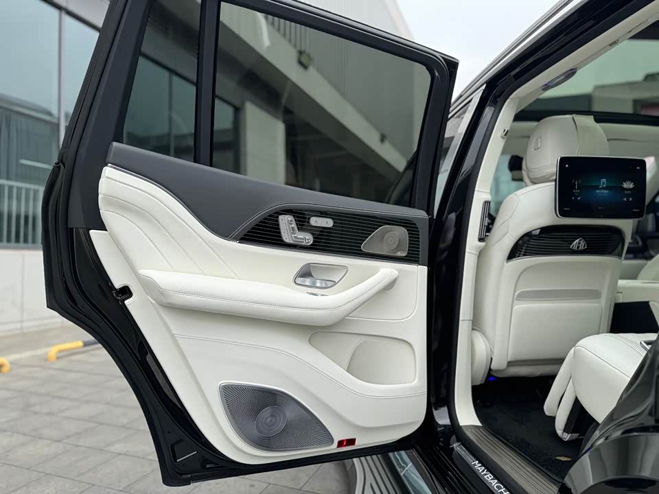Mercedes-Benz GLS Mercedes-Benz GLS