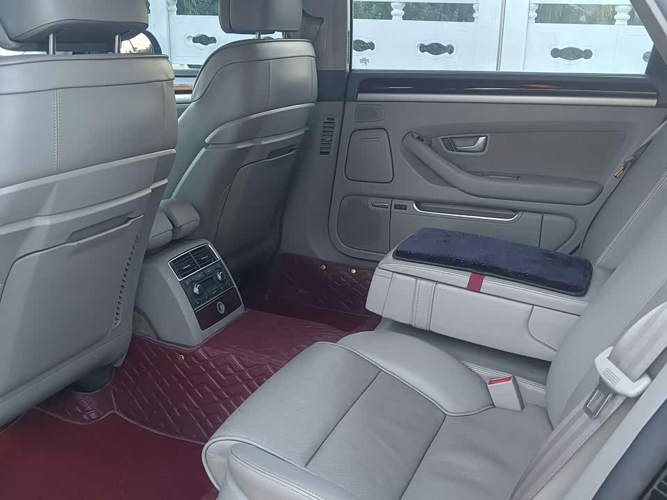 Audi A8 Audi A8
