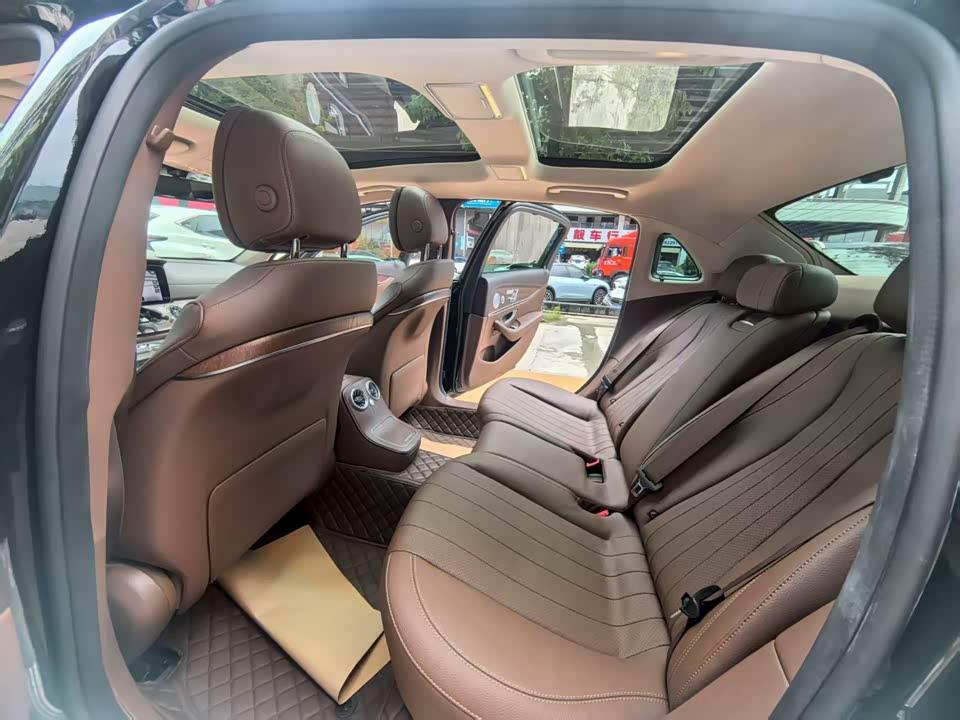 Mercedes-Benz E-class Mercedes-Benz E-class
