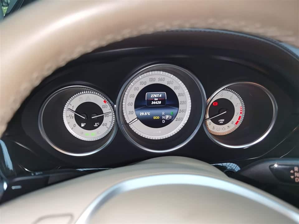 Mercedes-Benz CLS Mercedes-Benz CLS