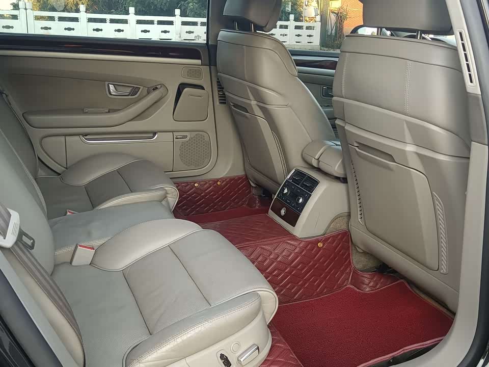 Audi A8 Audi A8