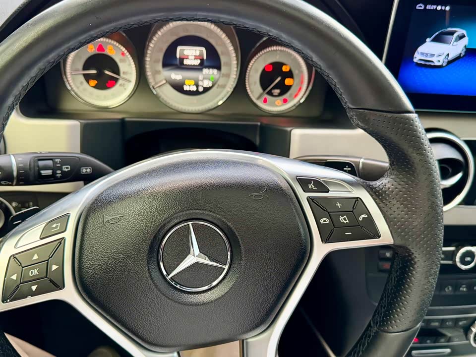 Mercedes-Benz GLK class