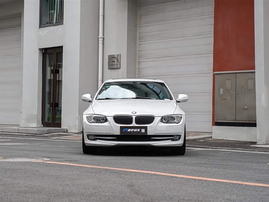 宝马3系(进口) 2011款 325i双门轿跑车
