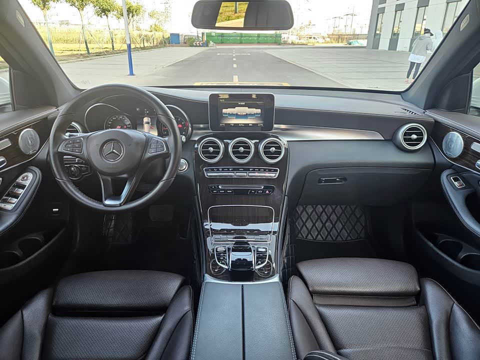 Mercedes-Benz GLC Mercedes-Benz GLC
