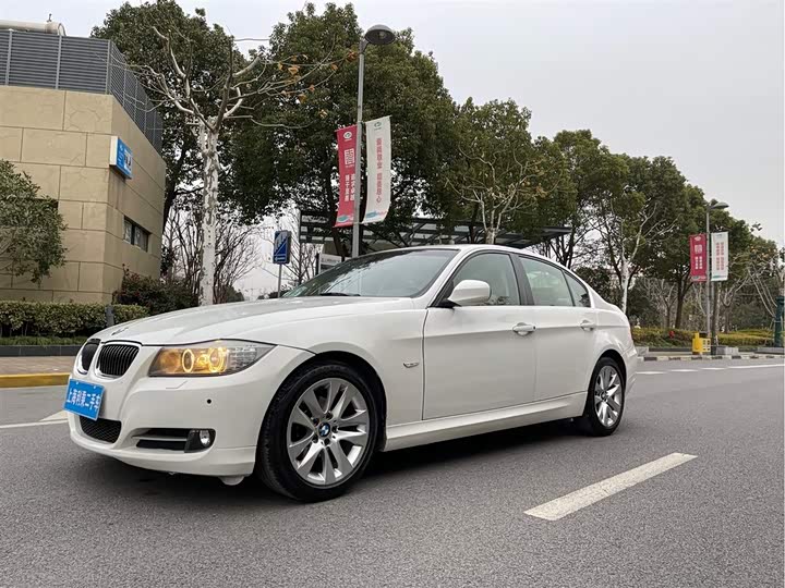 宝马3系 2012款 320i 豪华型