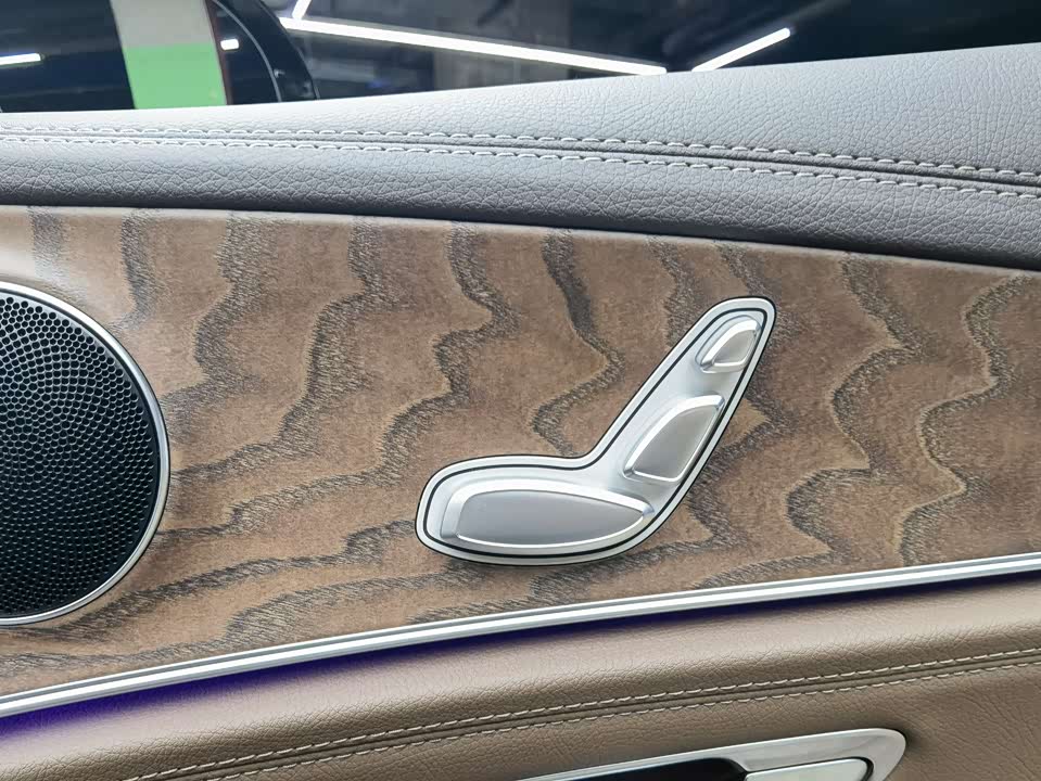 Mercedes-Benz E-class Mercedes-Benz E-class