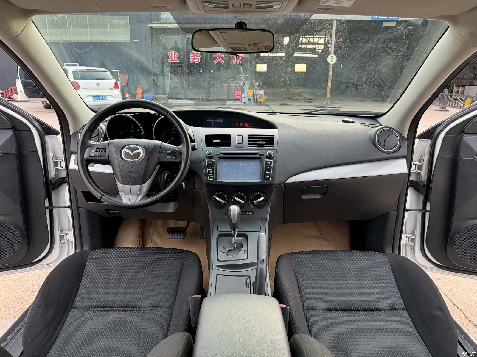 Mazda 3, 2013 9